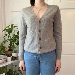 Vineyard vines cashmere sweater